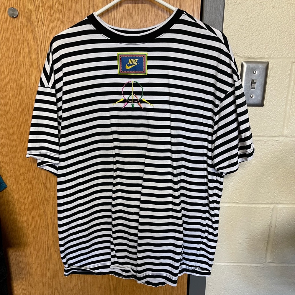 Nike Unisex Shirt